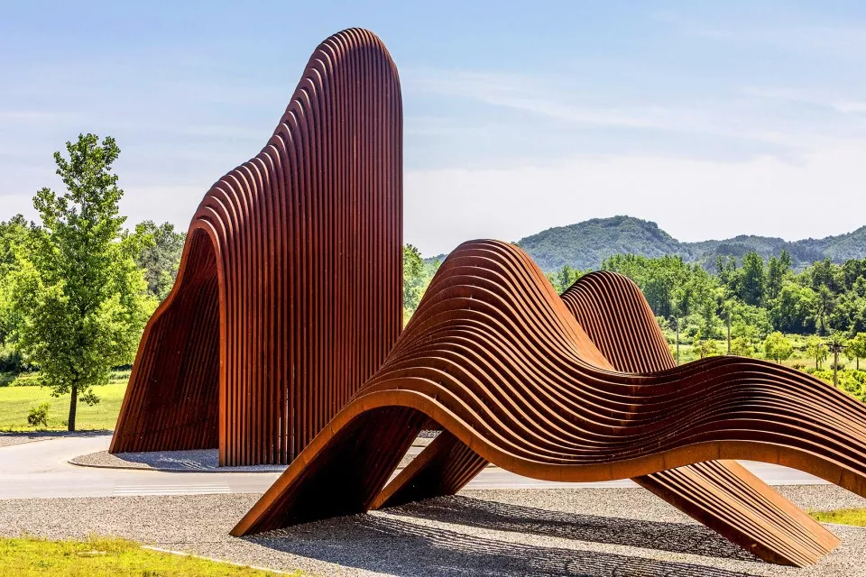 How is weathering steel becoming important in design field?
