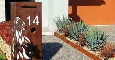 Metal mailbox from AHL: corten steel, modern, made-to-measure